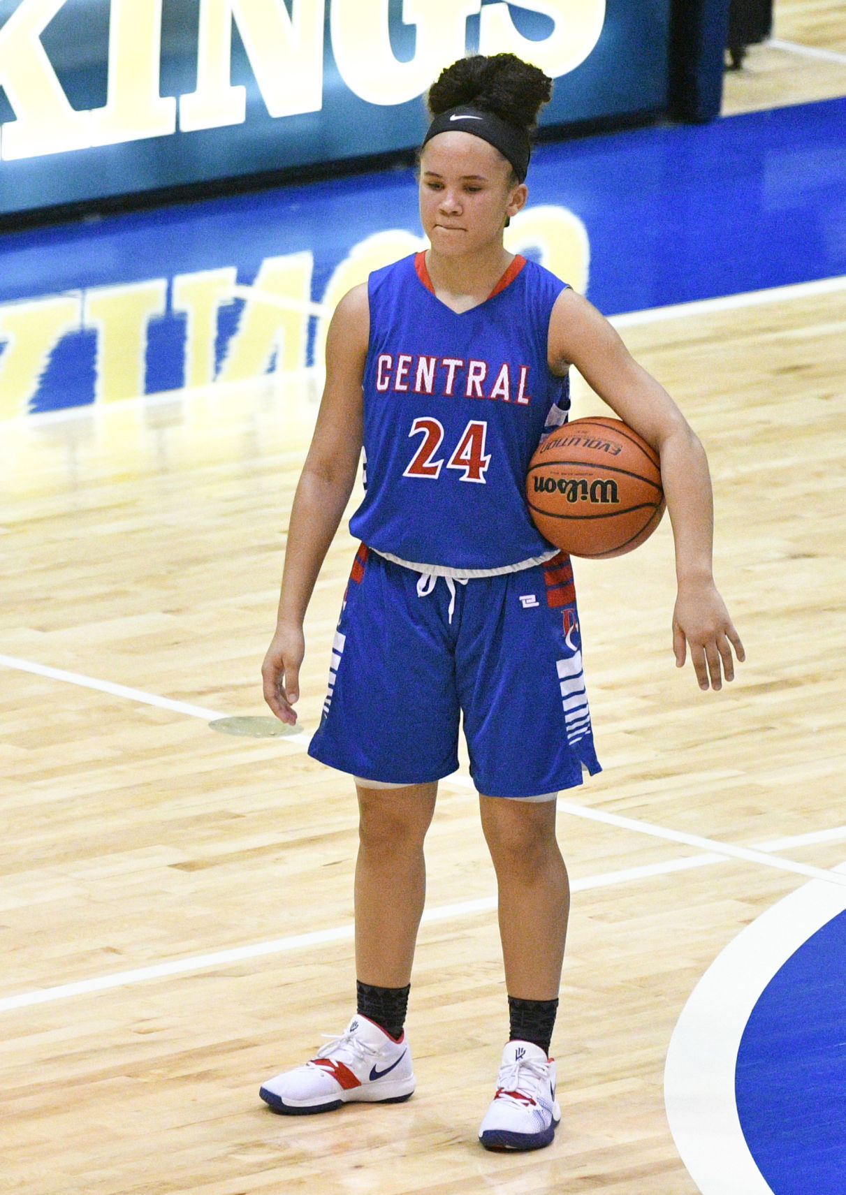 IHMVCU Shootout - Davenport Central vs. Sherrard